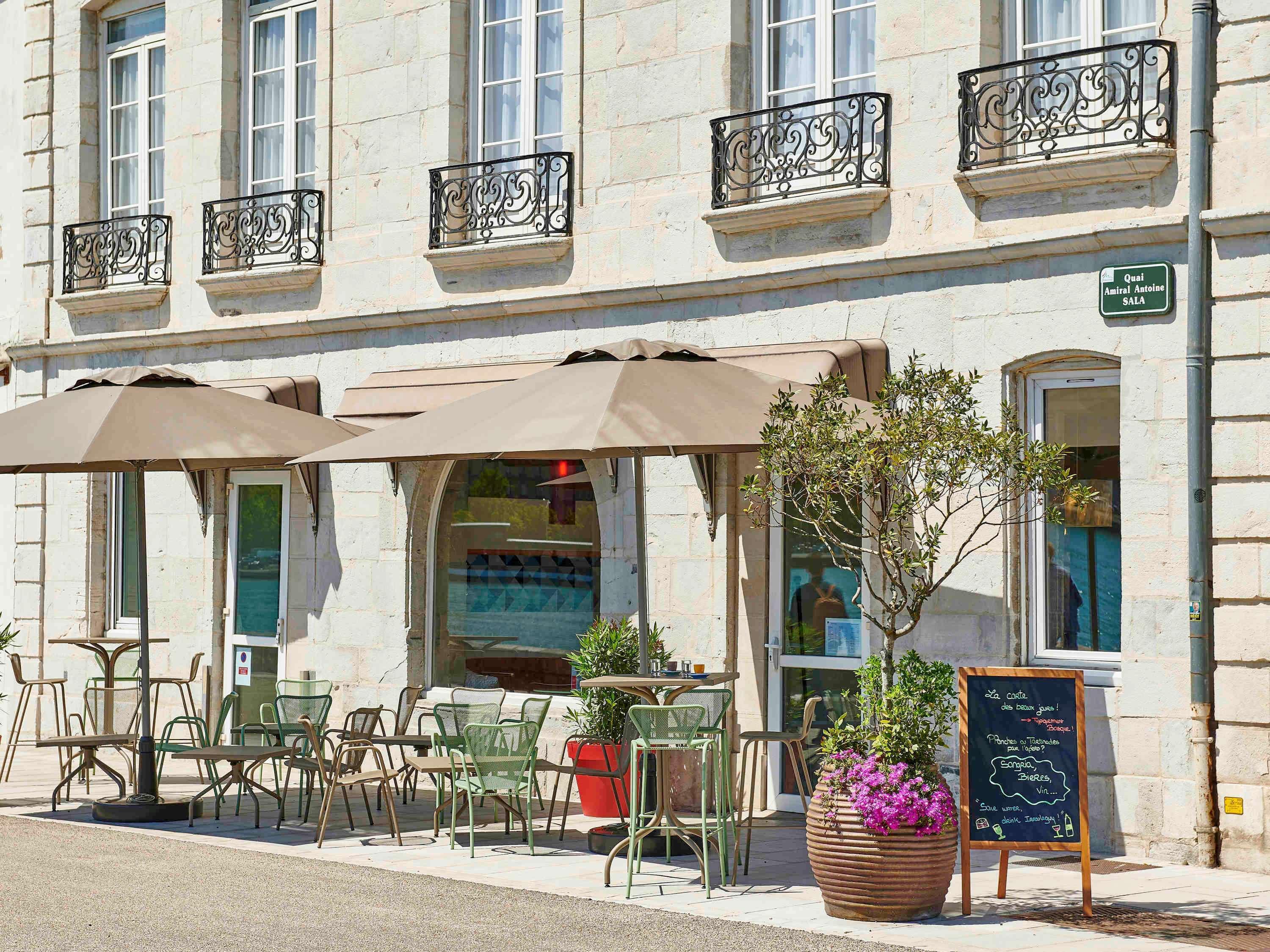 Ibis Styles Bayonne Hotel Exterior photo