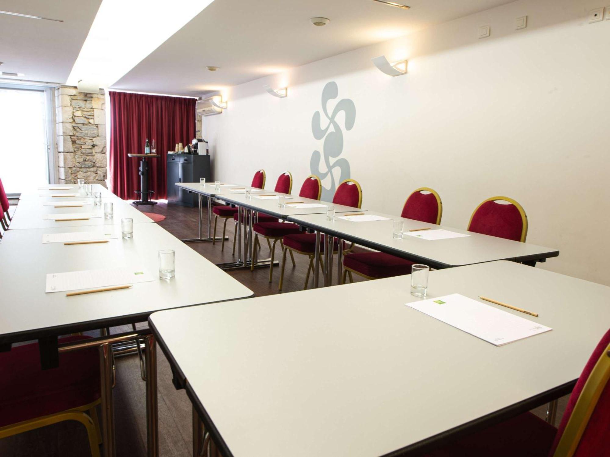 Ibis Styles Bayonne Hotel Exterior photo